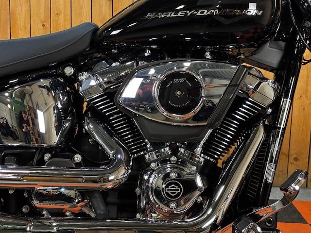 Harley-Davidson Breakout, Via Galileo Galilei 1
30033   Noale, IT, Entreprise, Nfopiaggiogroup@piaggio.com, Autre