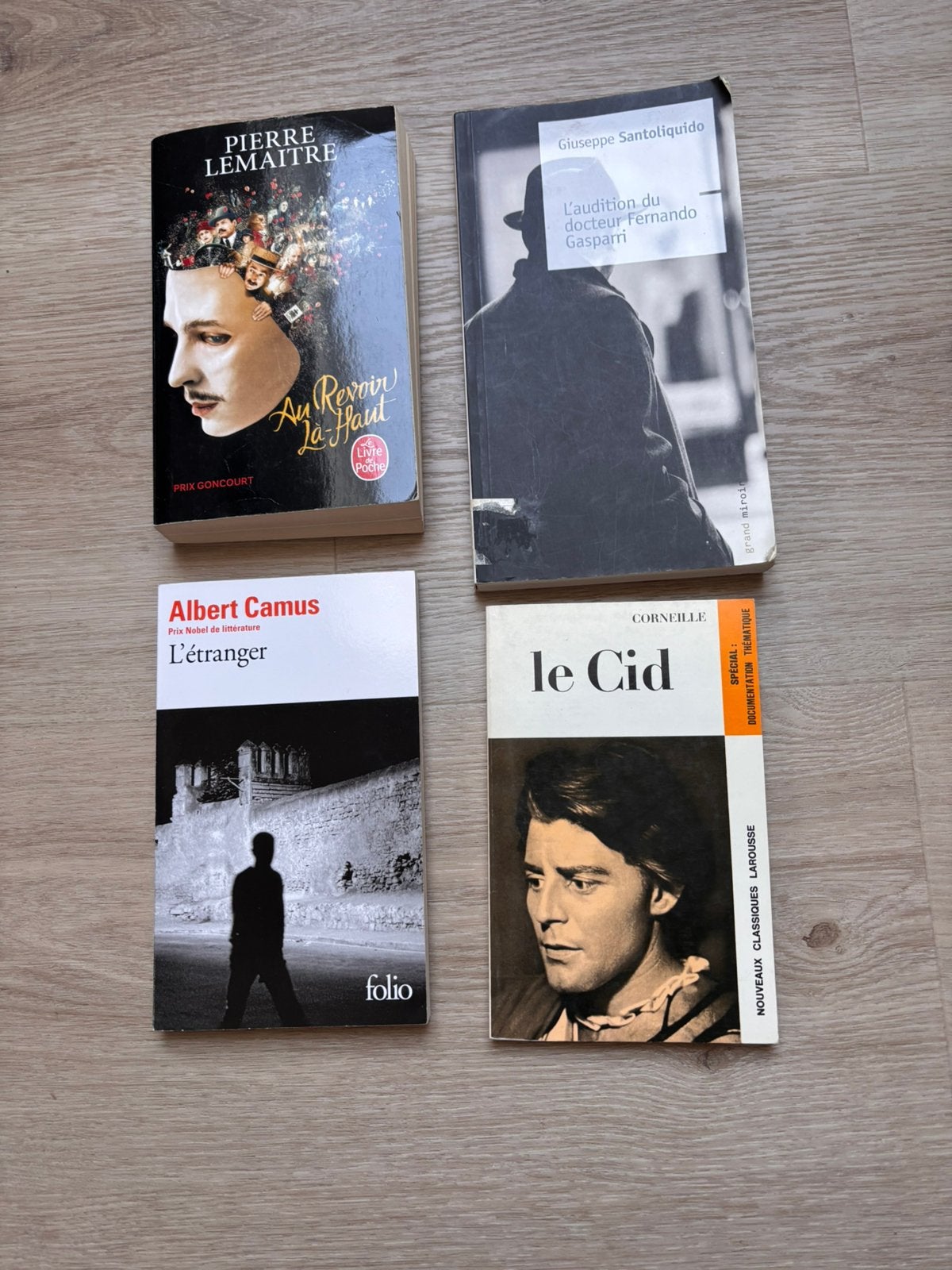 Livre Jury Central, Ophalen of Verzenden, Gelezen