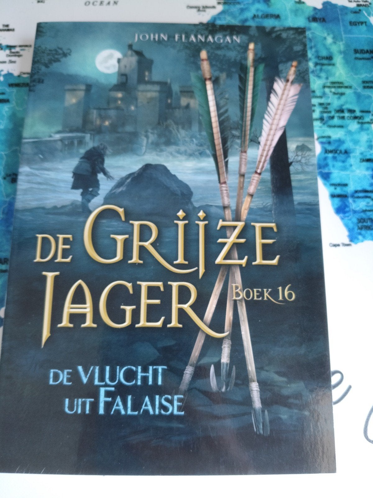 John Flanagan - De vlucht uit Falaise, Boeken, Ophalen, Zo goed als nieuw, John Flanagan