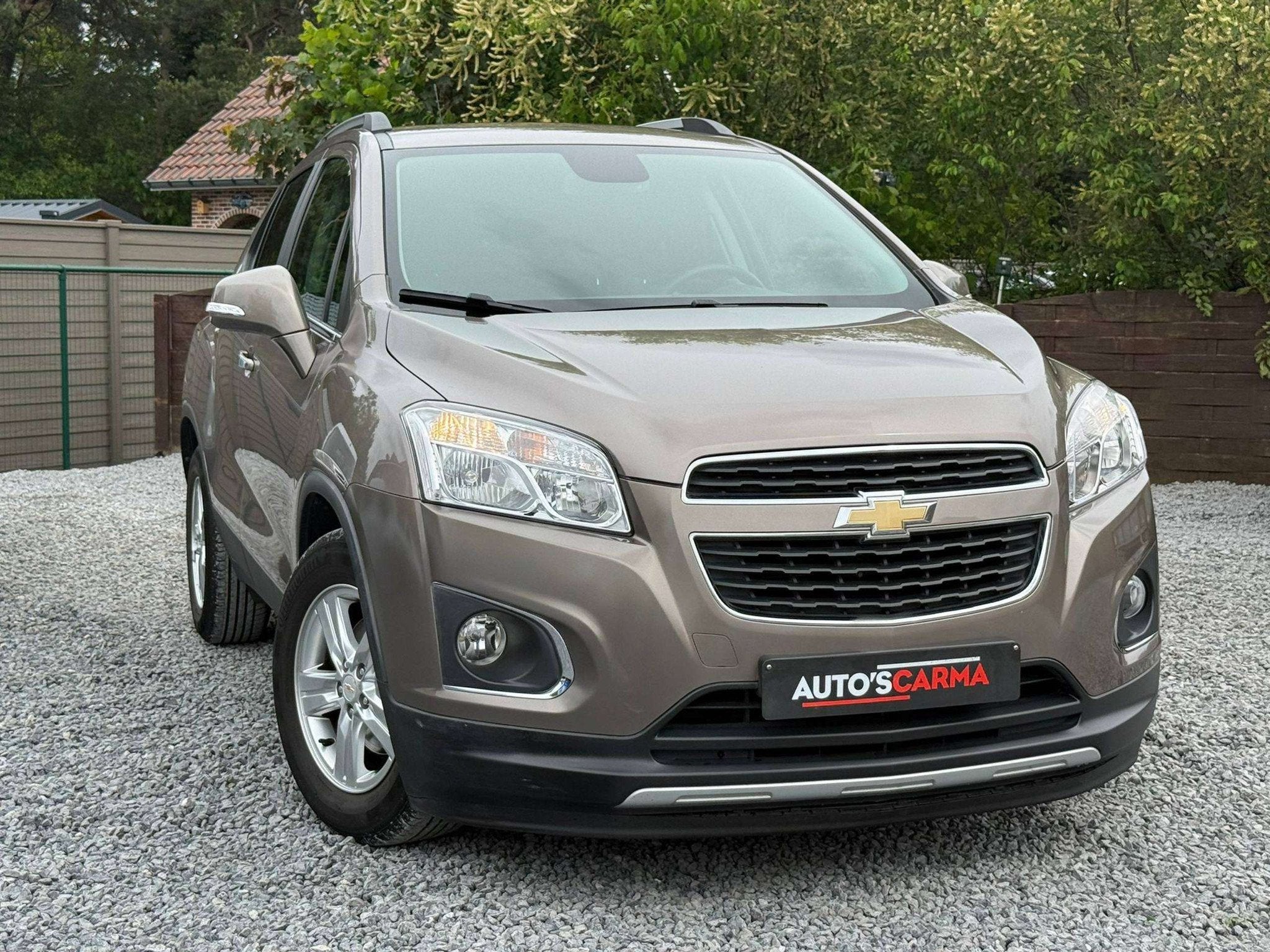 Chevrolet Trax 5 ZIts Airco ElektrR 1ste eigenaar weinig km, Auto's, Euro 5, Gebruikt, 4 cilinders, Bruin