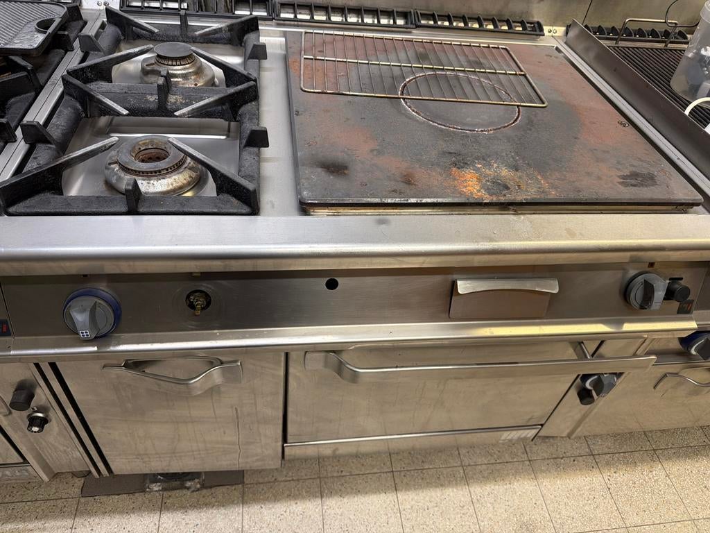 Cuisinière professionnelle gaz, Articles professionnels, Enlèvement, Utilisé, Cuisinière, Friteuse et Grils