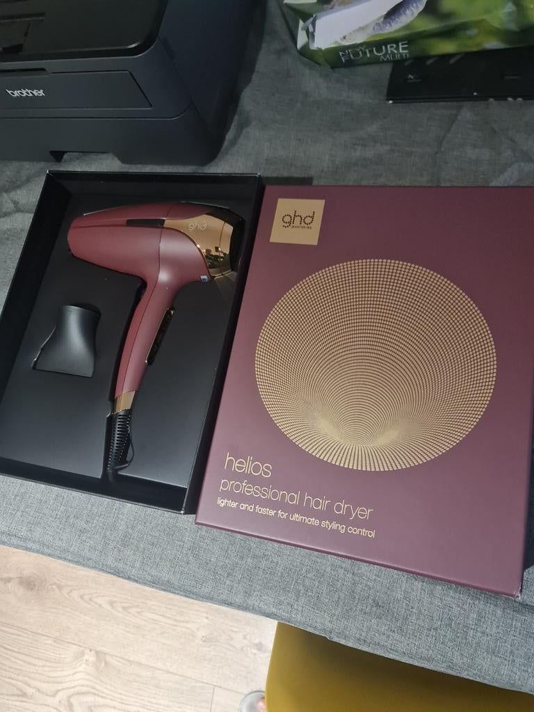 GHD Helios haardroger, Ophalen of Verzenden, Nieuw, Gehele gezicht, Accessoires