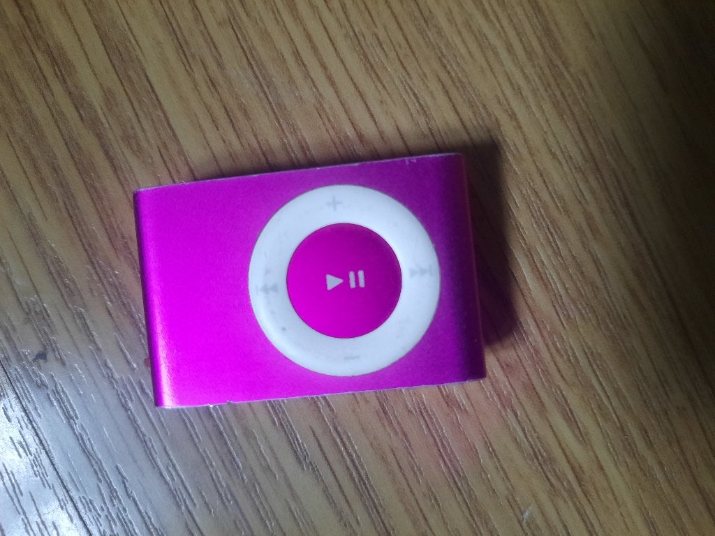 Apple ipod shuffle 2e géneration, TV, Hi-fi & Vidéo, Lecteurs Mp3 | Apple iPod, Shuffle, Enlèvement ou Envoi, Rose, Comme neuf