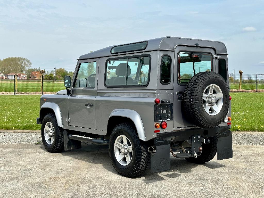 Land Rover DEFENDER 90 2.2 TDCI Lichte vracht 38.000KM, Auto's, 90 kW, Euro 5, Stof, Zwart