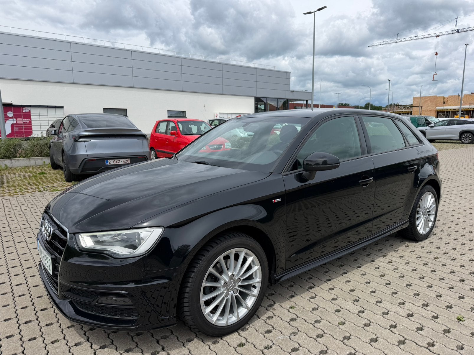 Audi a4 1.6 tdi S linie jaar 2016  heel mooi auto, Auto's, Euro 5, Bedrijf, 5 deurs, Te koop