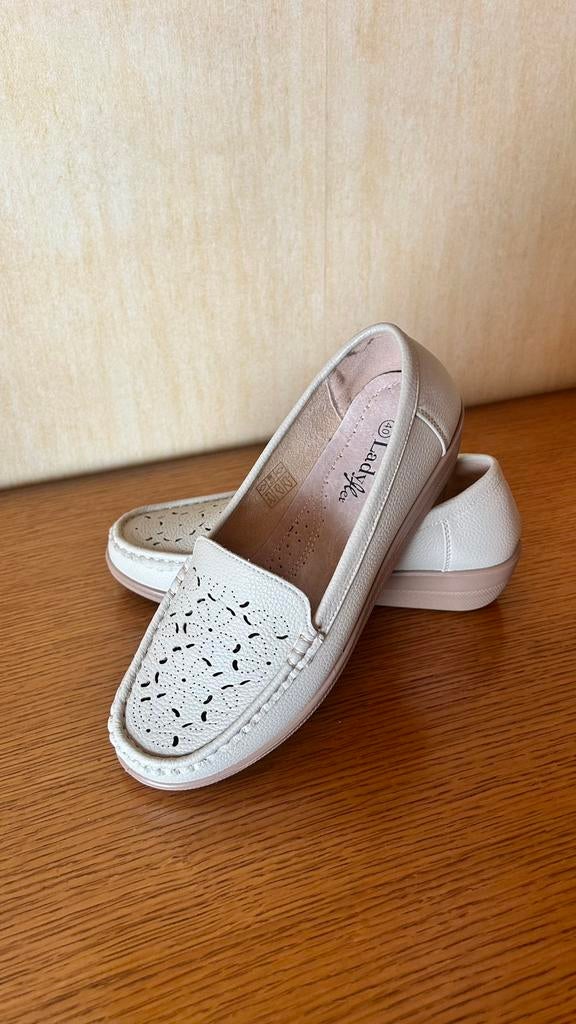 damesschoen lente maat 40, Ophalen, Nieuw, Instappers, Beige