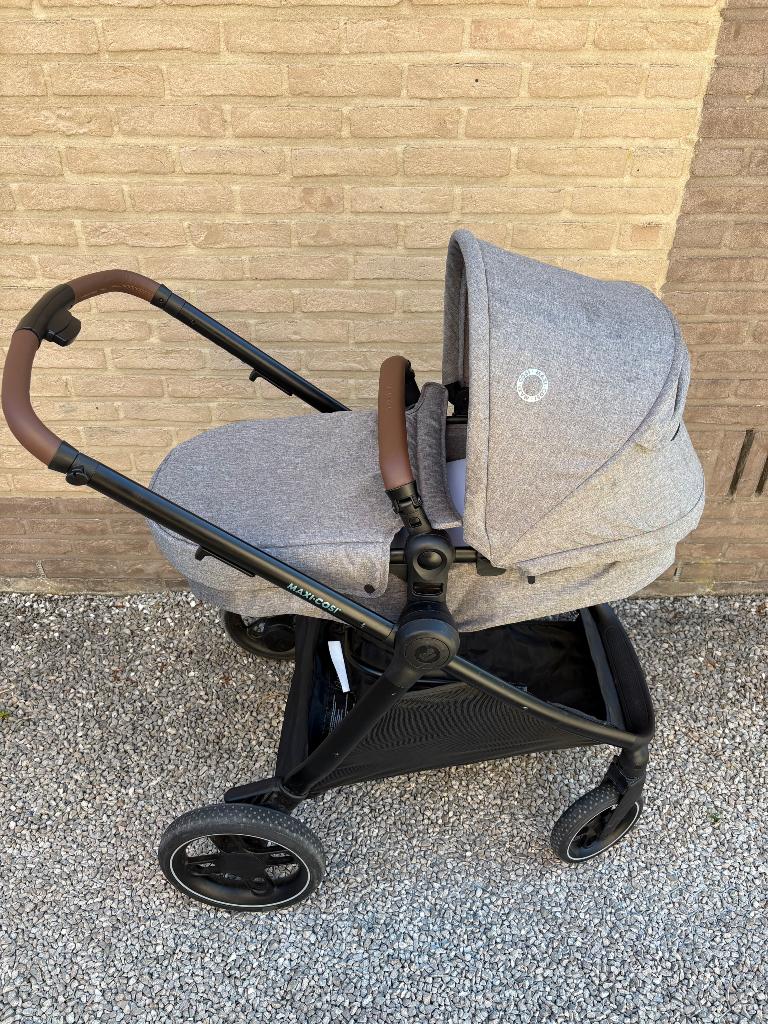 Maxi-Cosi Zelia S Trio 3-in-1 kinderwagen, Kinderen en Baby's, Ophalen, Kinderwagen, Maxi-Cosi, Verstelbare duwstang