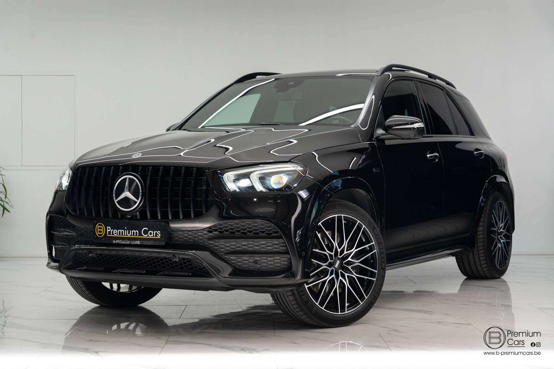 Mercedes-Benz GLE 350 de AMG line! Full Options! Pano! Burme, Auto's, Automaat, Dealer onderhouden, Gebruikt, Lichtsensor