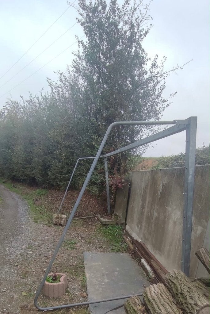 Goal de foot 5m sur 2 m 2 pieces, Enlèvement