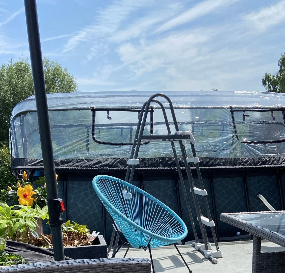 Zwembad met overkapping, Tuin en Terras, Zwembaden, Gebruikt, Opzetzwembad, 80 tot 120 cm, 400 cm of meer, 200 tot 300 cm, Rechthoekig