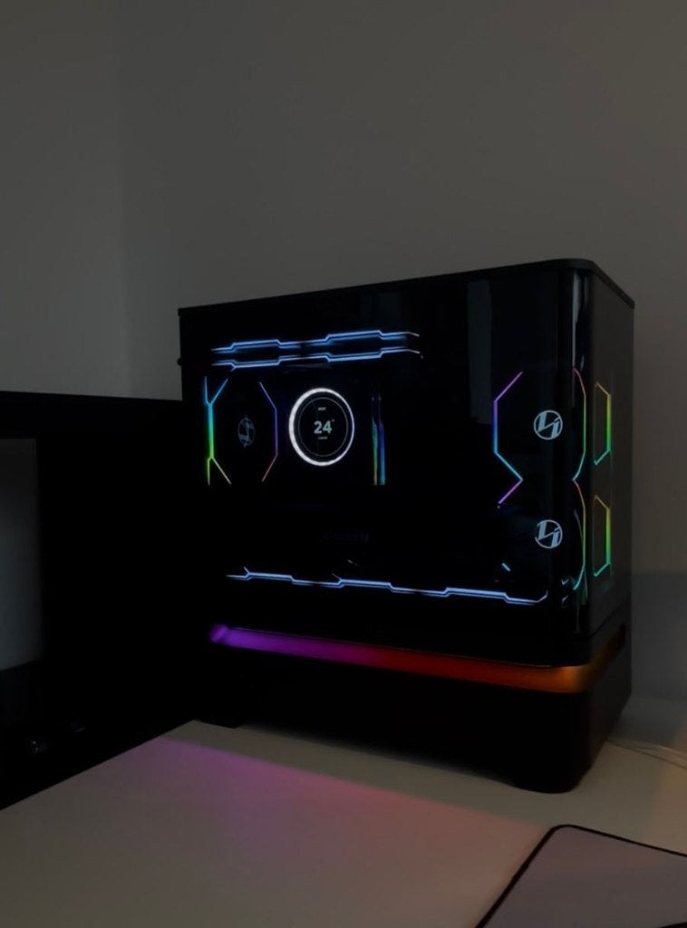 Gaming PC + OLED monitor, 32 GB, Avec carte vidéo, Virtual Reality, Custum Build