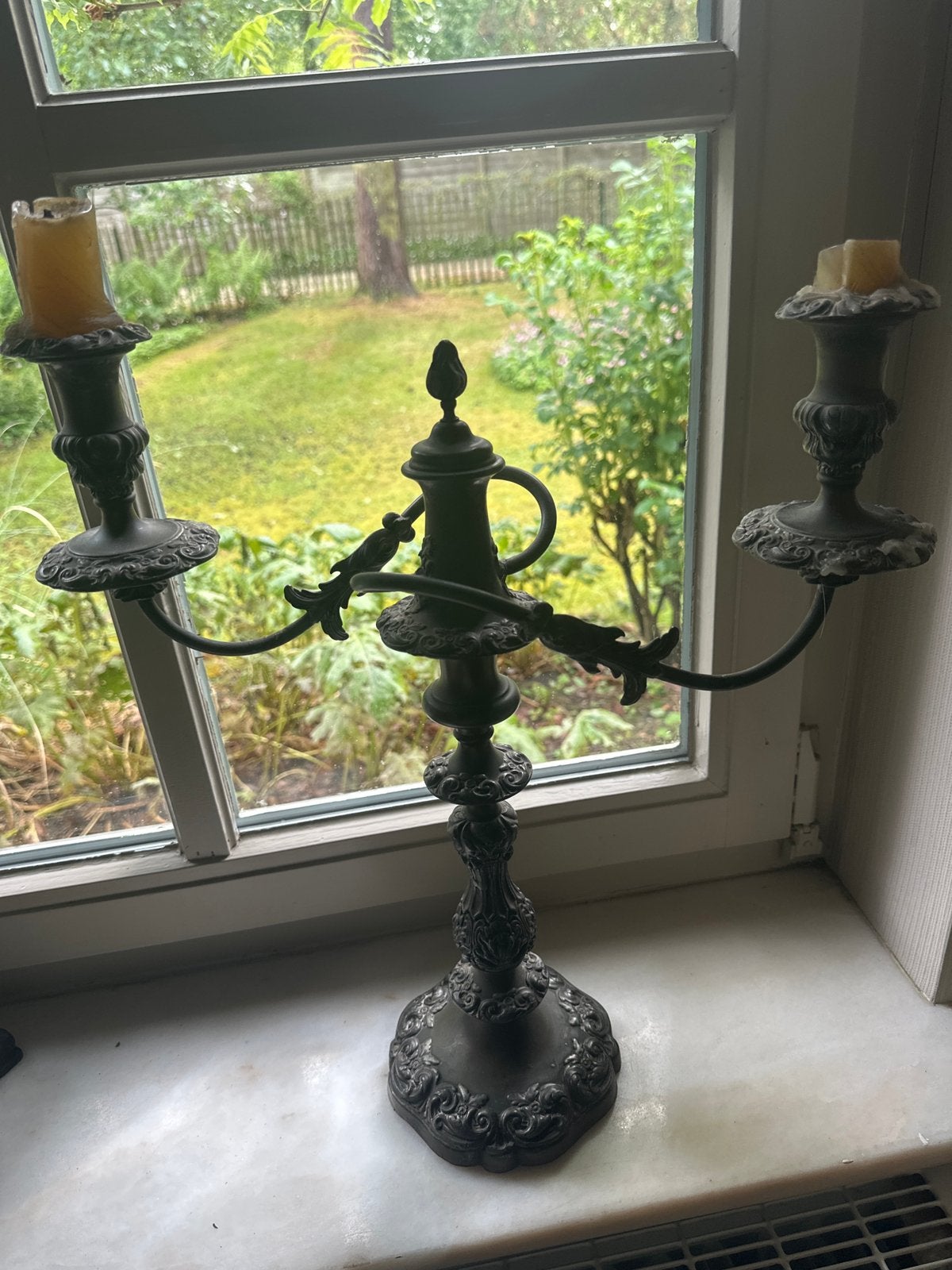Antieke tweearmige bronzen kandelaar LouisXV revival decor, Antiek en Kunst, Ophalen, Koper of Brons