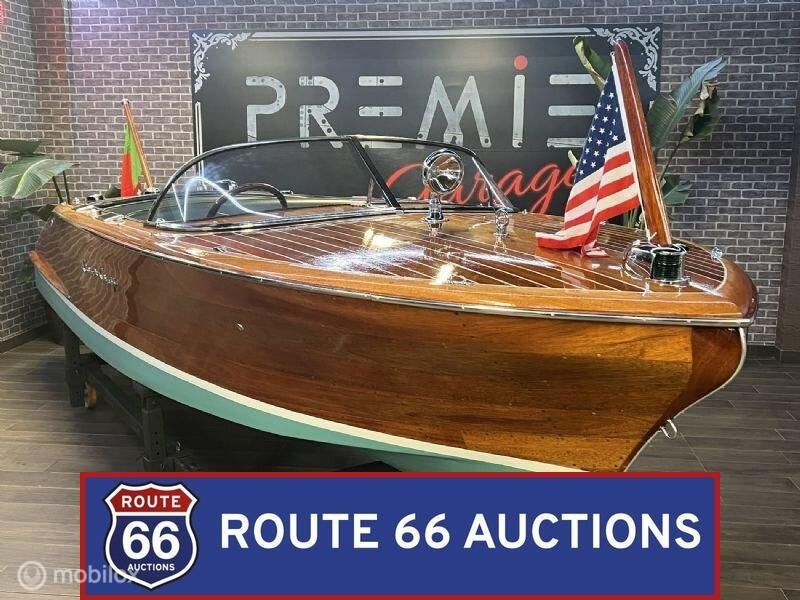 Chris Craft 19-feet Capri Runabout | 1956 | Route 66 Auction, Autos, Autres marques, Achat, Entreprise, Boîte manuelle