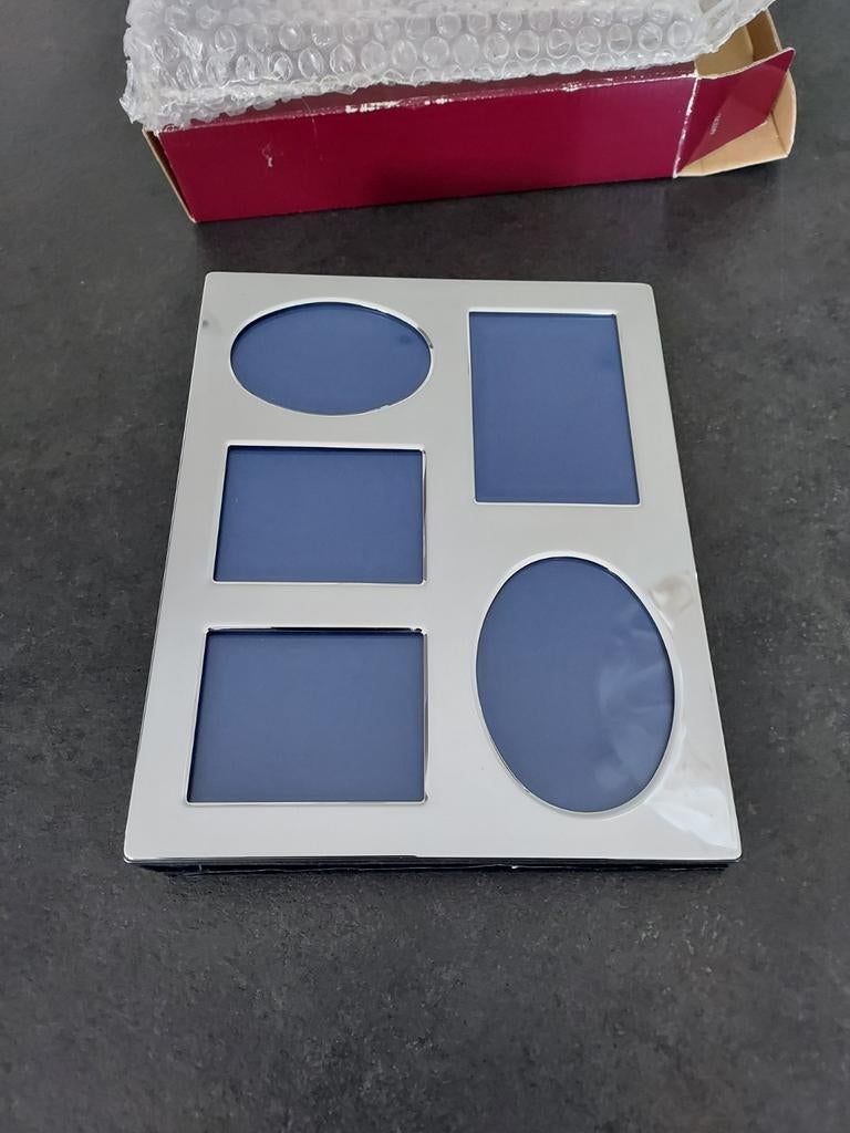 Fotokader met fotoboek, Ophalen