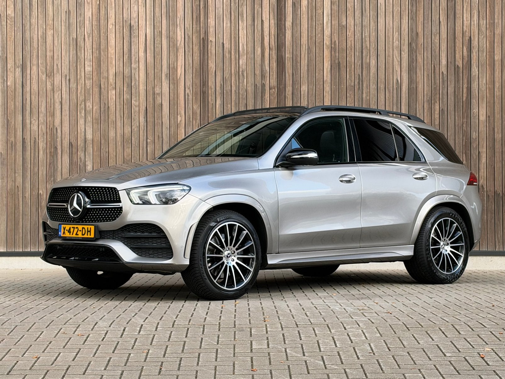 Mercedes-Benz GLE-Klasse 300d 4MATIC Premium Plus AMG, Auto's, Automaat, https://public.car-pass.be/36263628, Leder, Bedrijf