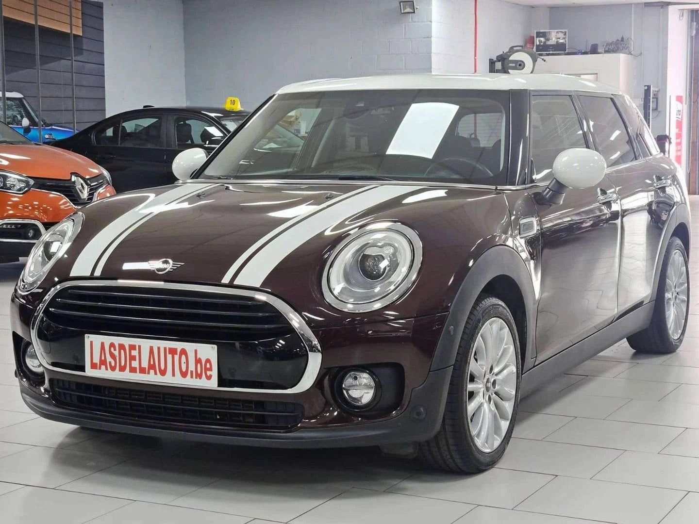 MINI Clubman Cooper 1.5 Auto Gps Bluetooth Carplay Front Ass, Auto's, Gebruikt, Bruin, 136 pk, Alcantara