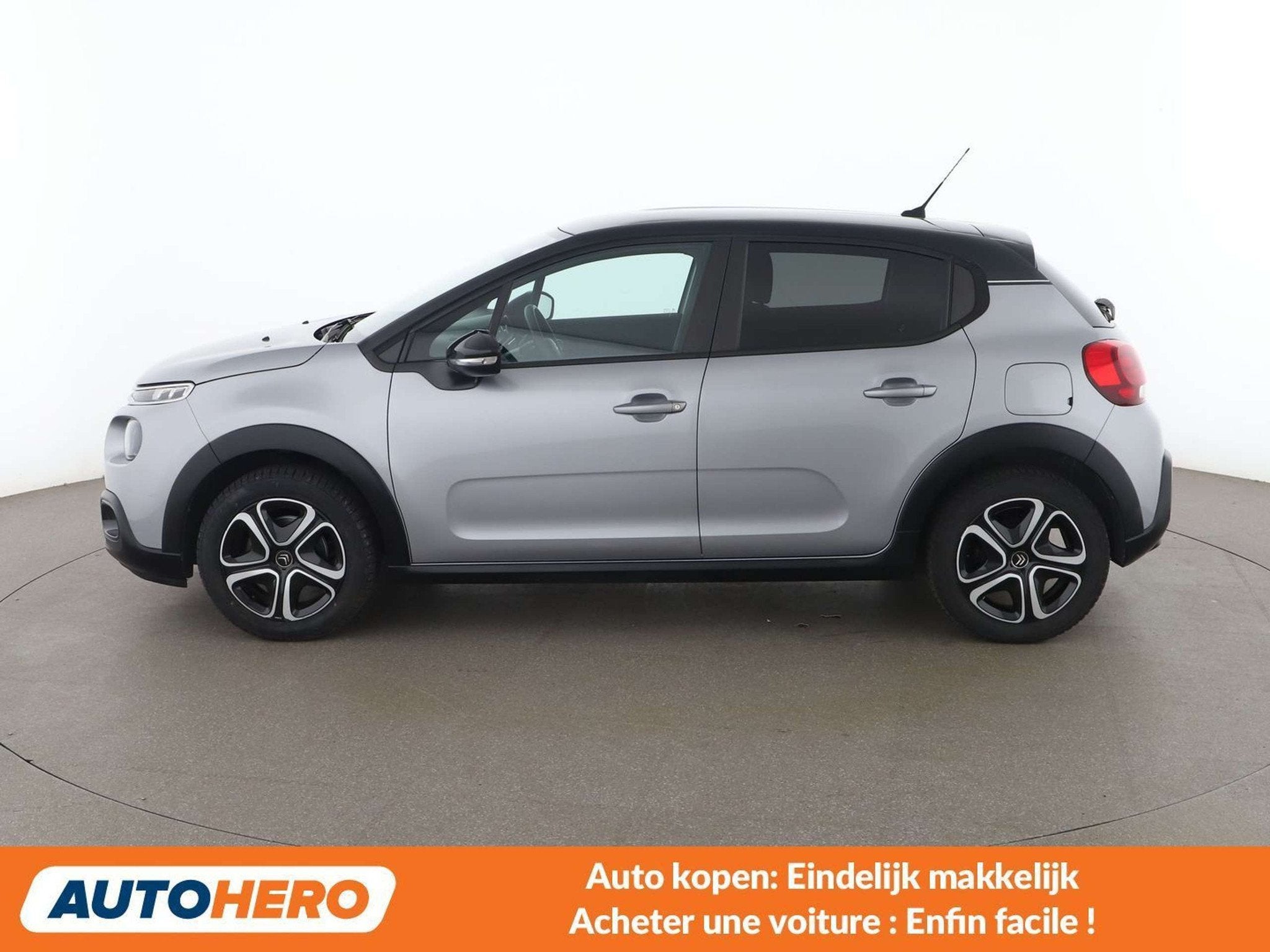 Citroën C3 1.2 PureTech Graphic, Autos, Argent ou Gris, Achat, 82 ch, Noir
