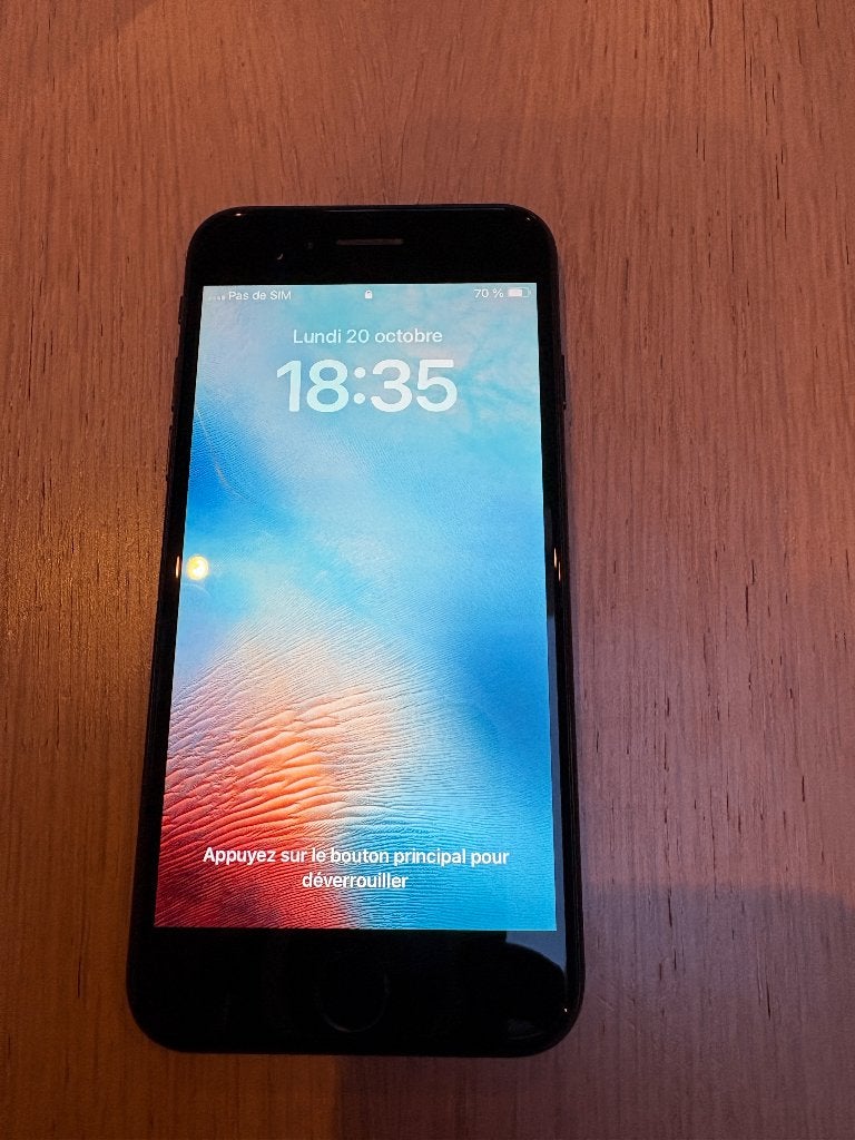 iPhone SE (2020), Télécoms, Téléphonie mobile | Apple iPhone, 75 %, Enlèvement, Utilisé, 64 GB