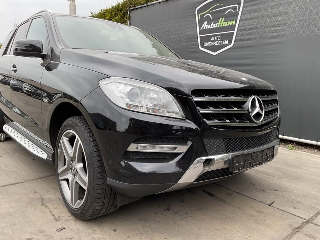 PARE-CHOCS AVANT Mercedes-Benz ML III (166), Autos : Pièces & Accessoires, Utilisé, Avant, Mercedes-Benz, Pare-chocs