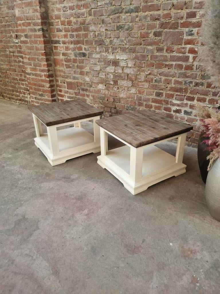 Table d'appoint en bois massif art:90/26.4