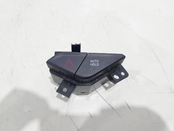 Commutateur éclairage d'urgence d'un Lynk & Co 01, -, 3 mois de garantie, Utilisé, Autres marques automobiles