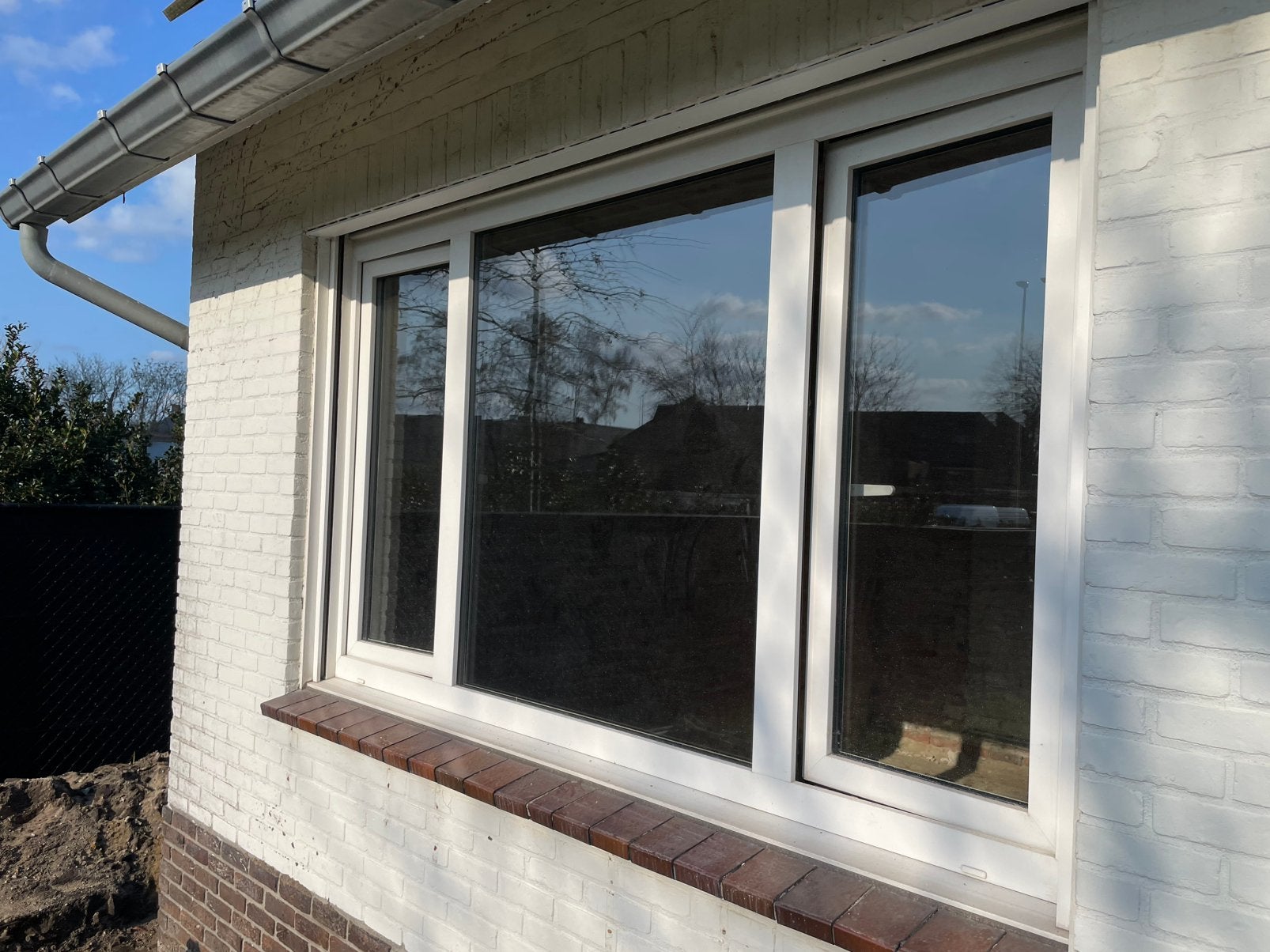 PVC raam 2380x1350, Doe-het-zelf en Bouw, Raamkozijnen en Schuifdeuren, Kunststof, Raamkozijn, Zo goed als nieuw, Inclusief glas
