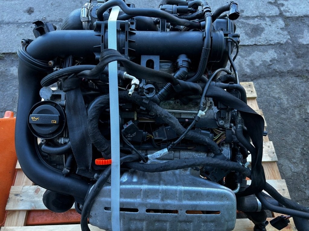 Moteur CDGA Complet PASSAT TOURAN VW, Verzenden, Gebruikt, Overige automerken