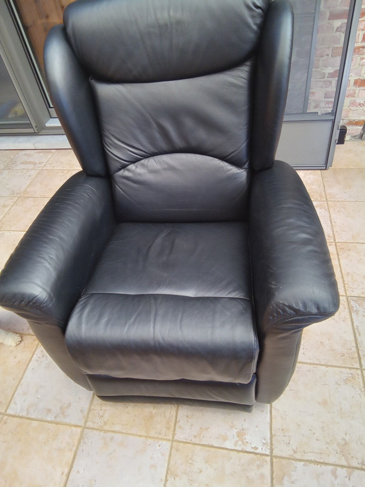 Zwarte relaxzetel, Ophalen
