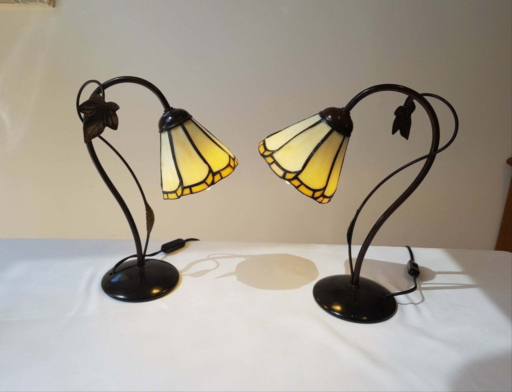 Paire de lampe style Tiffany  (!! Prix par lampe), Huis en Inrichting, Style Tiffany, E14 (klein), Ophalen of Verzenden, Glas