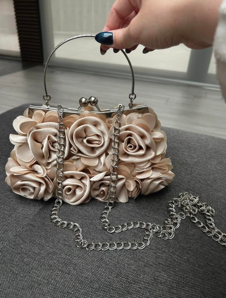 Tasje met bloemen, Handtassen en Accessoires, Tassen | Damestassen, Ophalen of Verzenden, Zo goed als nieuw, Beige, Handtas