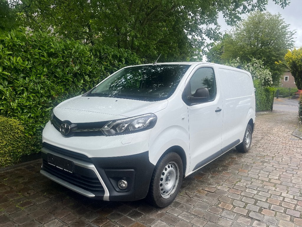Toyota Proace  2L 2022 88000km Airco caméra, Autos, Camionnettes & Utilitaires, Achat, Euro 6, Entreprise, Diesel
