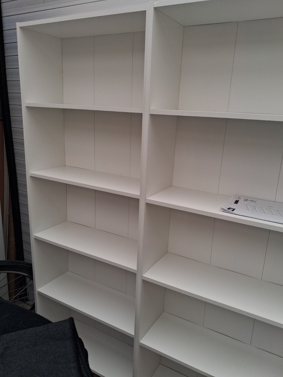 Boeken kasten wit licht beschadigd, Huis en Inrichting, Ophalen