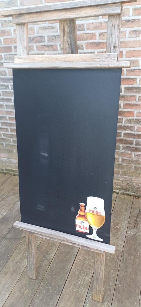 Krijtbord bier FILOU in houten standaard, Verzamelen, Ophalen