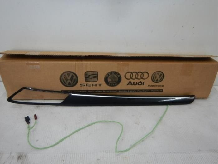 Portierlijst Volkswagen Golf (22744600), Ophalen of Verzenden, Gebruikt