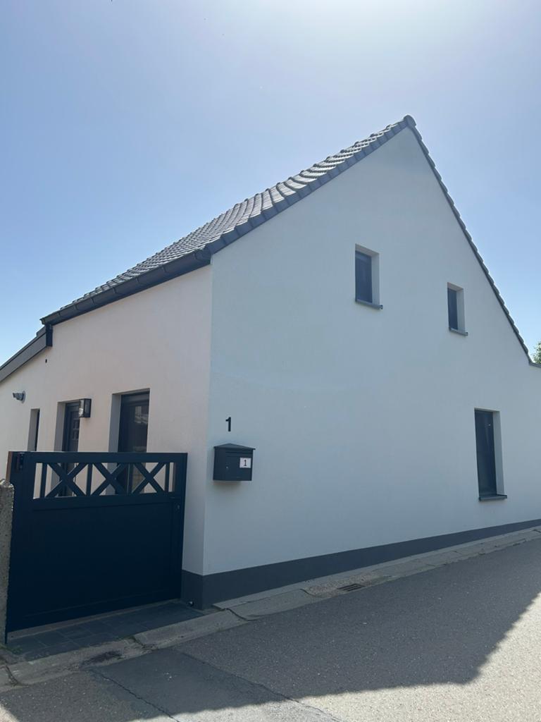 Te koop - Halfopen bebouwing met twee autostaanplaatsen, Immo, Maisons à vendre, 59 kWh/m²/an, Province d'Anvers, 60 m², Ventes sans courtier