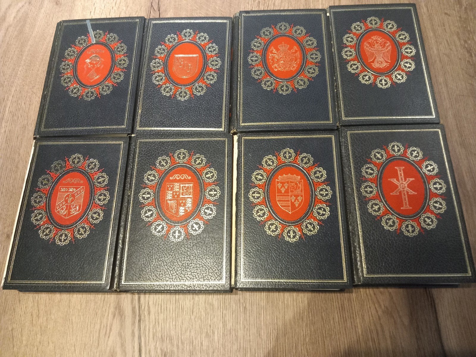 8 boeken historische romans leesboek boek Lekturama, Enlèvement ou Envoi