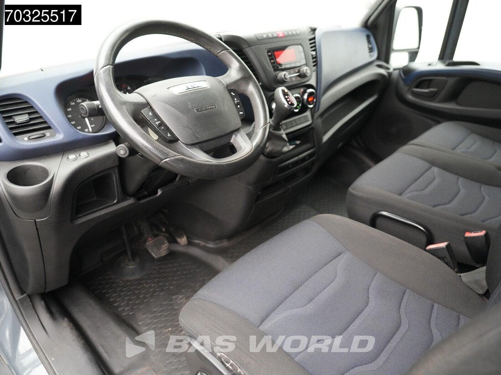 Iveco Daily 35C21 3.0L Automaat Dubbellucht L3H2 3,5t Trekha, Auto's, Stof, Euro 6, 4 cilinders, Iveco