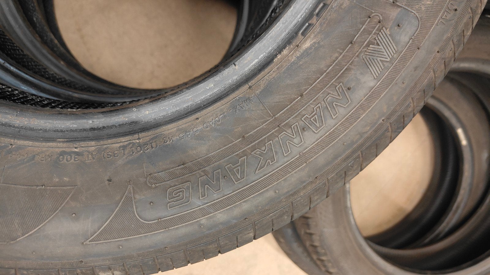 165/80r15 35€ per stuk met montage, Ophalen