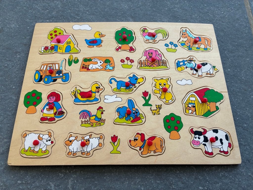 Houten noppenpuzzel Dieren, Enfants & Bébés, Jouets | Jouets en bois, Enlèvement, Comme neuf, Autres types