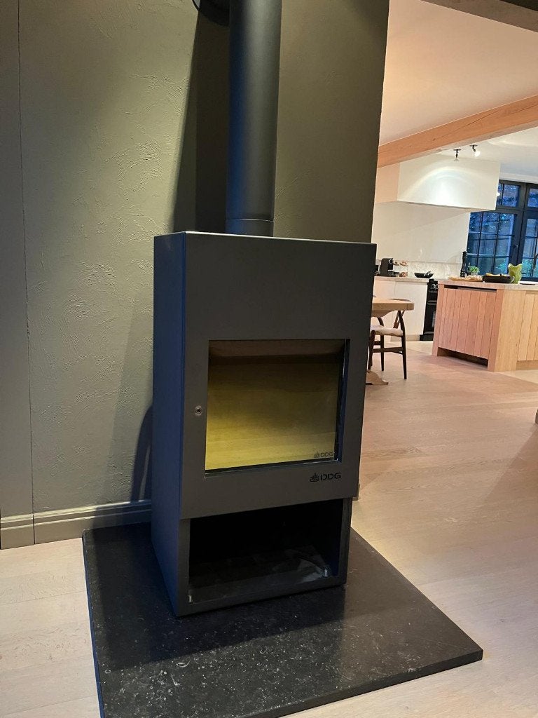 DDG Eco Planus houtgestookte cv-kachel 18kW, Huis en Inrichting, Ophalen, Gebruikt, Houtkachel, Vrijstaand