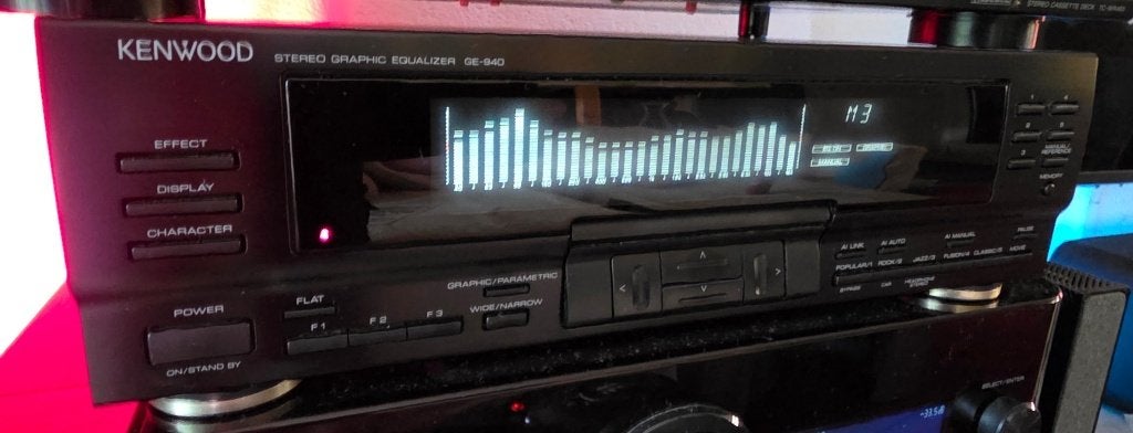 Kenwood GE-940 Graphic Equalizer, TV, Hi-fi & Vidéo, Amplificateurs & Ampli-syntoniseurs, Enlèvement ou Envoi, Comme neuf, Stéréo