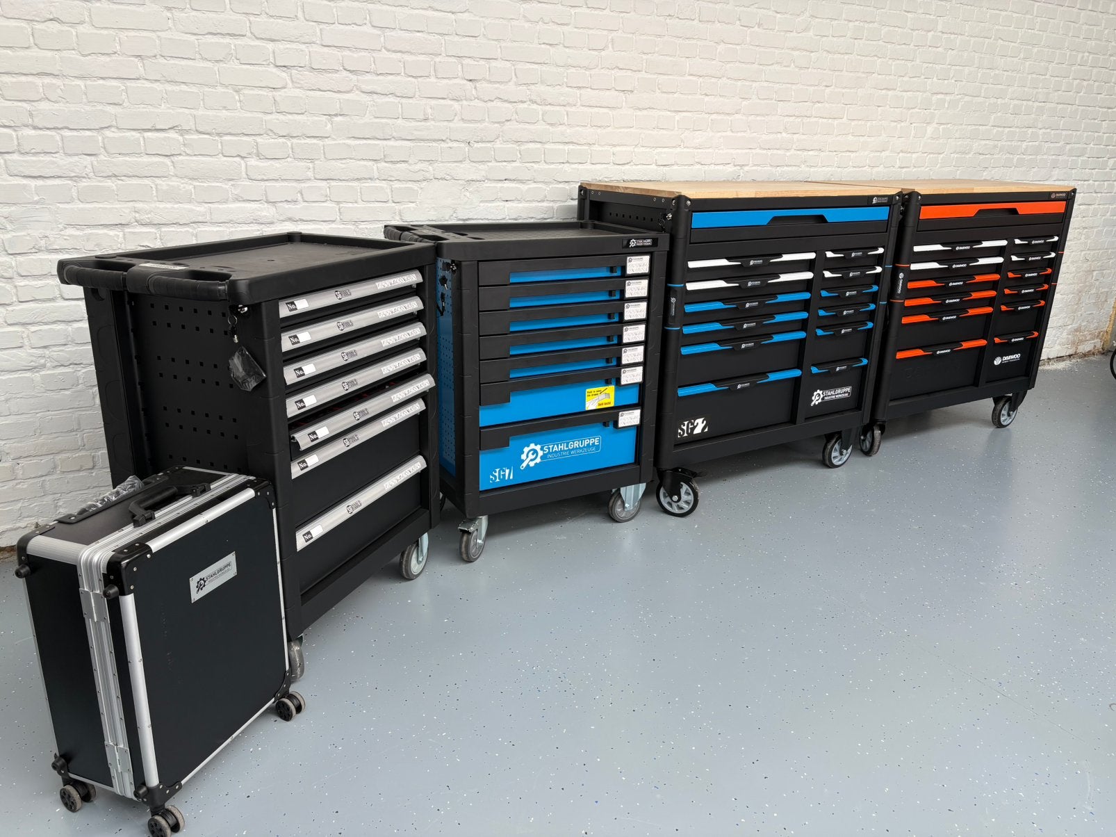 Gereedschapswagens gevuld, Doe-het-zelf en Bouw, Ophalen, Nieuw