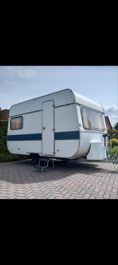 Caravane Adria 380 QSL, MTM 750 kg, 4 adultes en bon état, Particulier, Adria