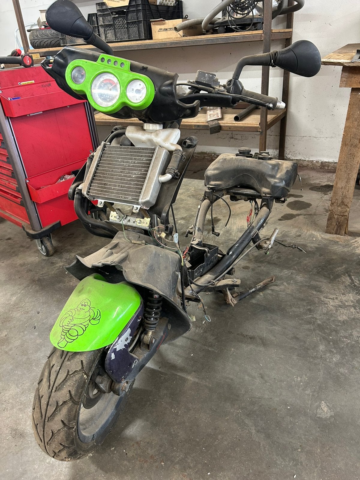 Peugeot Speedfight 1 A-klasse -  70 km/u - Project, Vélos & Vélomoteurs, Scooters | Peugeot, Enlèvement, Utilisé, Deux-temps, Speedfight