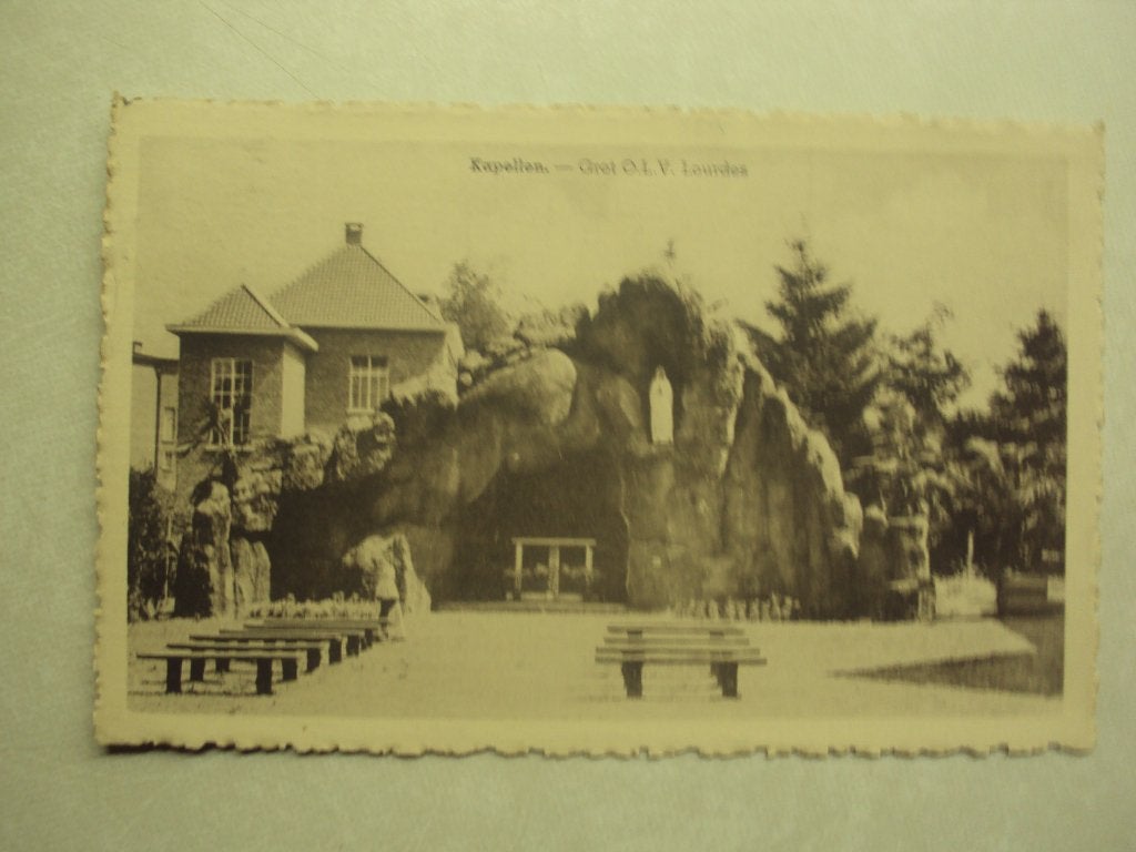 57352 - KAPELLEN - GROT O.L.V. LOURDES - ZIE 2 FOTO'S, Verzenden