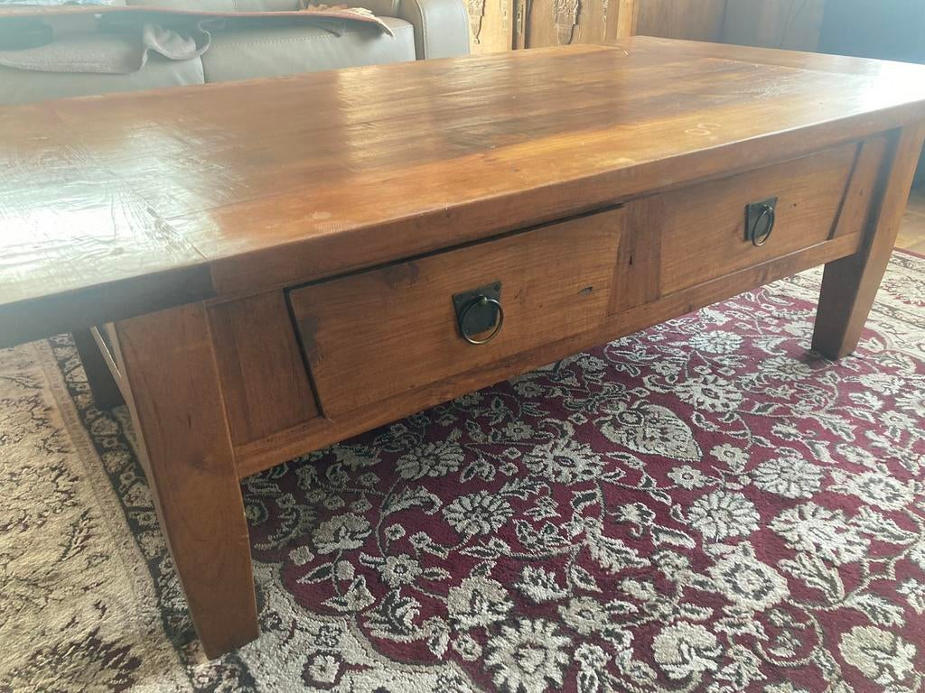 Houten salontafel, Enlèvement, Utilisé