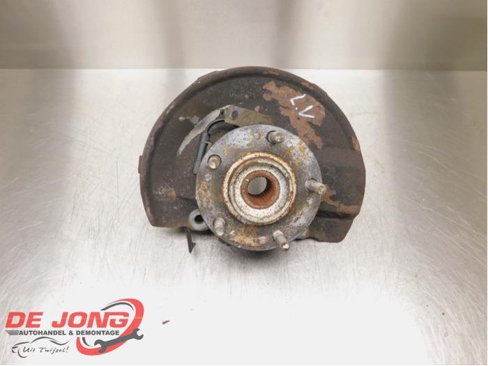 Fusee links-voor van een Mitsubishi Outlander, Gebruikt, -, -, Ophalen of Verzenden