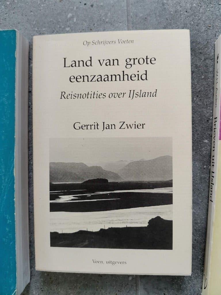 Land van grote eenzaamheid - over Ijsland, Boeken, Gerrit Jan Zwier, Ophalen of Verzenden, Zo goed als nieuw, Europa