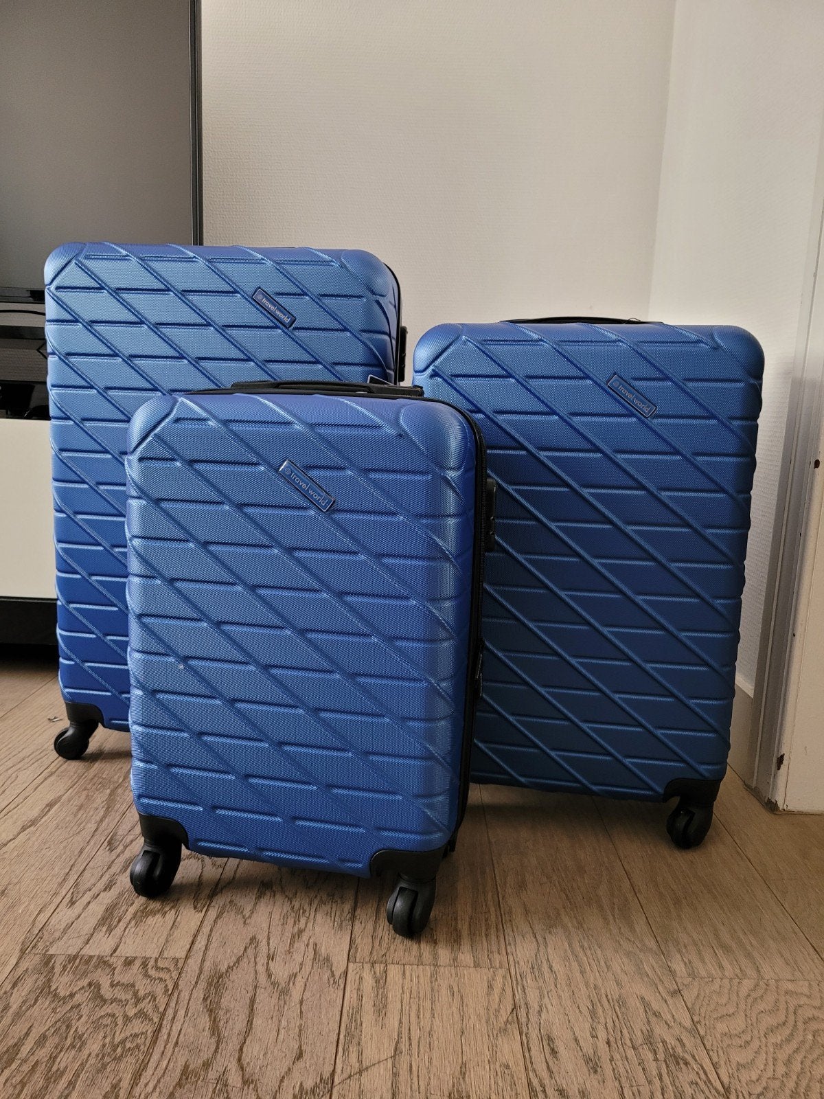 Set van 3 harde koffers, Ophalen