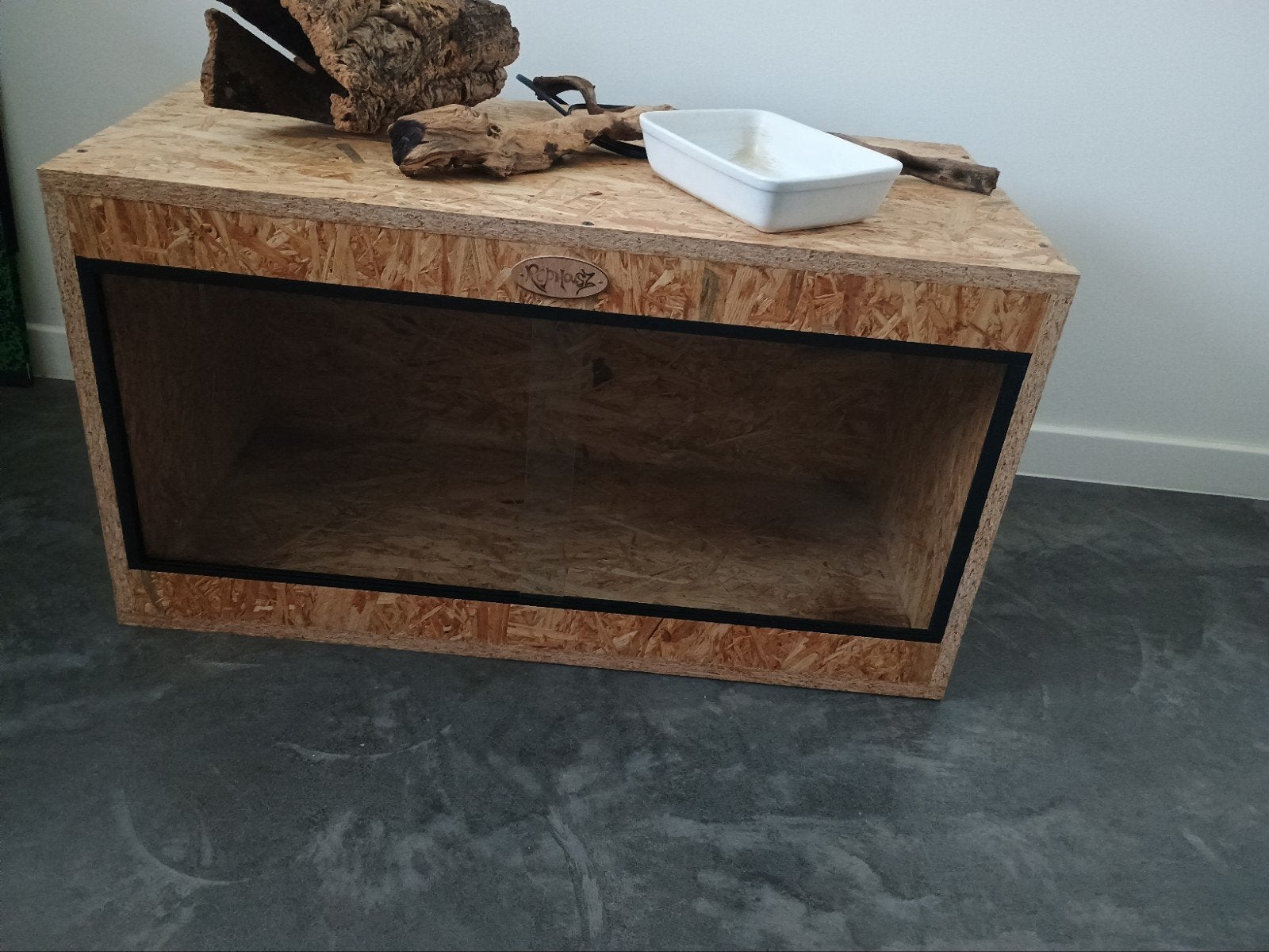 terrarium OSB 80x40x40, Dieren en Toebehoren, Ophalen, Zo goed als nieuw, Terrarium of Paludarium